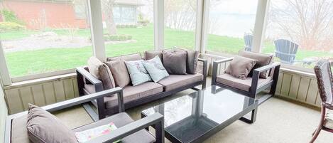 Téléviseur, livres