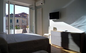 1 Schlafzimmer, Schreibtisch, Bügeleisen/Bügelbrett, kostenloses WLAN