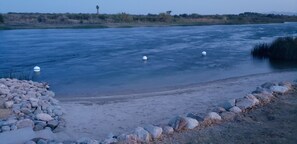 Liegestühle, Strandtücher