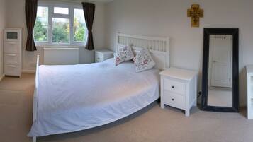 4 bedrooms, iron/ironing board, travel crib, WiFi