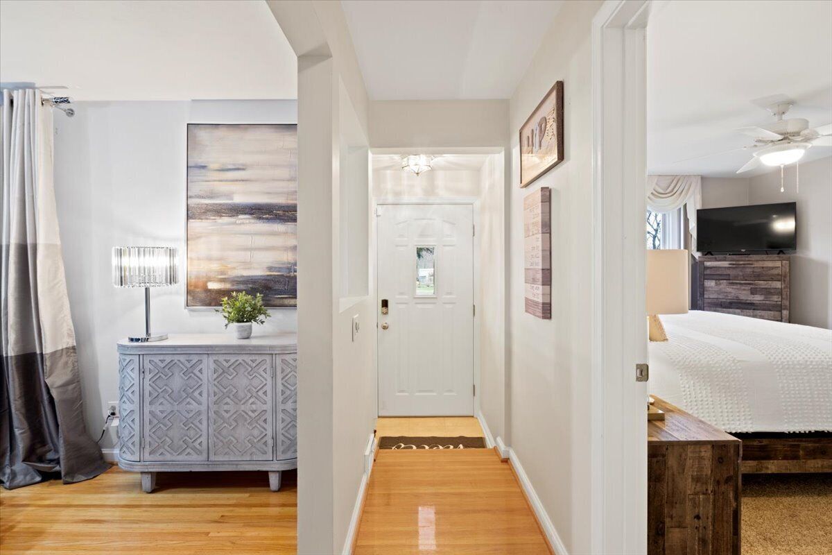 4 chambres, fer et planche à repasser, Wi-Fi gratuit, draps fournis