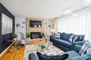 Smart TV, fireplace, printers