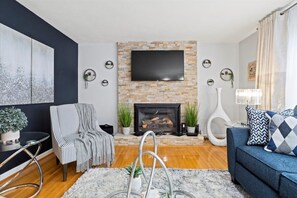 Smart TV, fireplace, printers