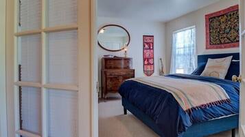 2 chambres, fer et planche Ă repasser, Wi-Fi gratuit, draps fournis