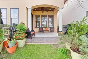 Terrace/patio - Sandestin 4BR Golf Home w/ 2 Golf Carts - On Golf Course (Miramar Beach)