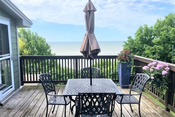 Table for 2 on the patio
