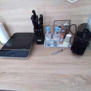 微波炉、茶具/咖啡用具、厨具/餐具