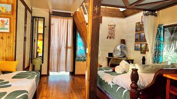 2 bedrooms, desk, iron/ironing board, travel cot