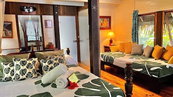 2 bedrooms, desk, iron/ironing board, travel cot