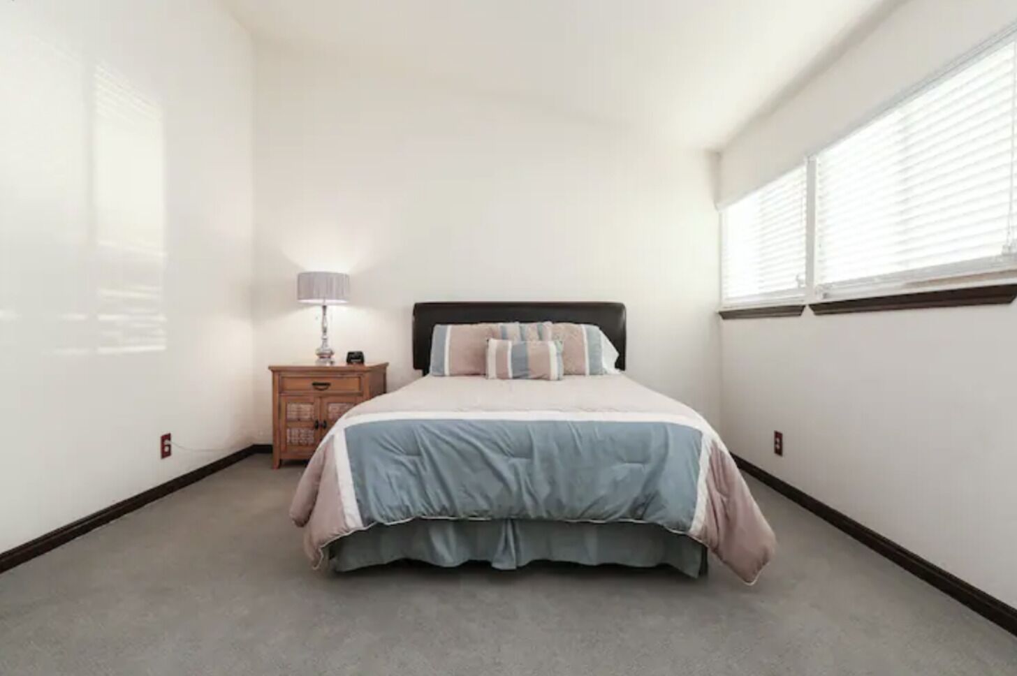 2 quartos, ferros/tábuas de passar roupa, berço de viagem, Wi-Fi