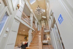 Interior - Daisy Glen Retreat: Private indoor pool in Hocking Hills (South Bloomingville)