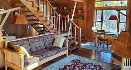 One-of-a-kind house on 240 acres w/ prairie, woods & trout-stream - pet-friendly