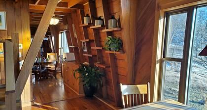 One-of-a-kind house on 245 acres w/ prairie, woods & trout-stream - pet-friendly