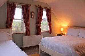 3 Schlafzimmer, Bügeleisen/Bügelbrett, kostenloses WLAN, Bettwäsche