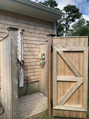 Immagine non classificata, 5 di 49, pulsante