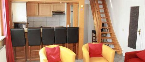 Fernseher, Stereoanlage