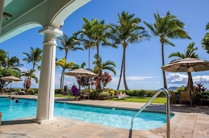 حمّام سباحة خارجي