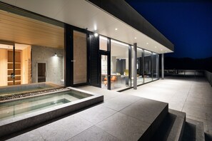 Penthouse, 4 Bedrooms | Teres/patio