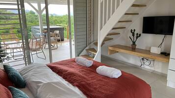 2 bedrooms, iron/ironing board, travel crib, free WiFi