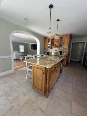 Interior - 5BR Retreat with Private Pool • Sleeps 15 • 20 Minutes to the Hamptons (Manorville)