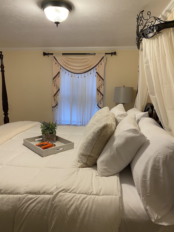 4 habitaciones, tabla de planchar con plancha y wifi gratis