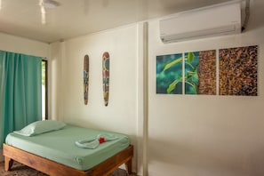 4 bedrooms, in-room safe, free WiFi, bed sheets