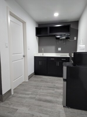 Rum - 2 queensize-sängar - icke-rökare (Efficiency) | Eget kök