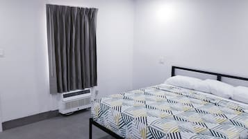 1 habitación, decoración personalizada y muebles diferentes