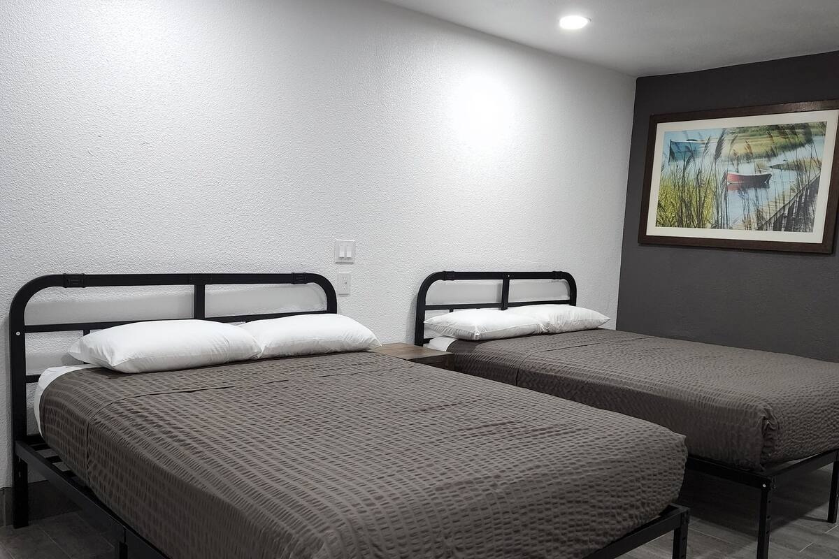 WiFi (free), individually decorated, individually furnished, bed sheets