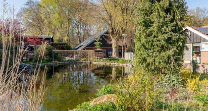 Petite maison durable en pleine nature
