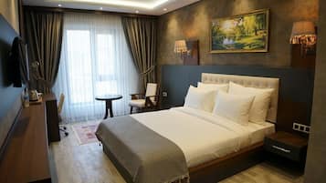 Quarto casal empresarial | Roupas de cama de algodão egípcio, roupas de cama premium, frigobar