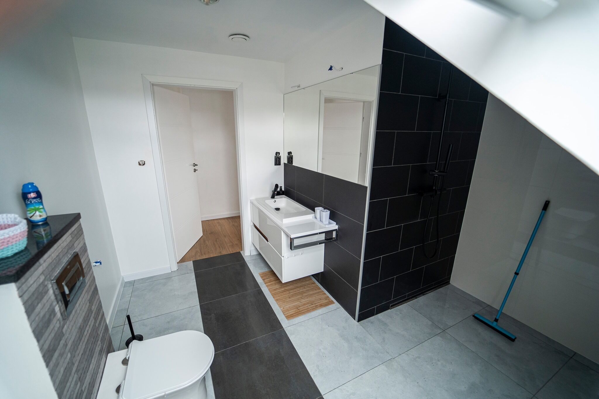 Bathtub, hair dryer, towels, soap