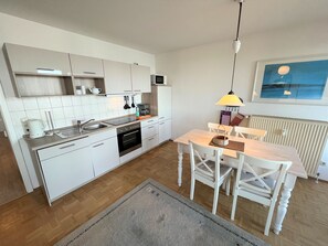 Køleskab, mikrobølgeovn, ovn, opvaskemaskine
