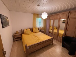 4 Schlafzimmer, WLAN, Bettwäsche