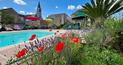 Charming Renovated Barn with Pool in the Heart of Brenne