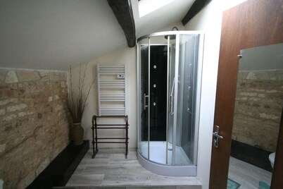 Quiet rural French retreat