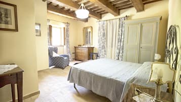 5 chambres, fer et planche Ă repasser, Wi-Fi gratuit, draps fournis