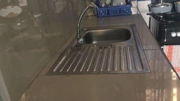 Fridge, oven, electric kettle, blender