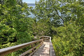 Property grounds - Hygge on Seneca: "Relaxing Seneca Lake Getaway!" (Lodi)