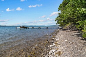 Beach - Hygge on Seneca: "Relaxing Seneca Lake Getaway!" (Lodi)
