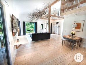 Exklusivt hus - 1 dubbelsäng med bäddsoffa - icke-rökare - kök | Vardagsrum