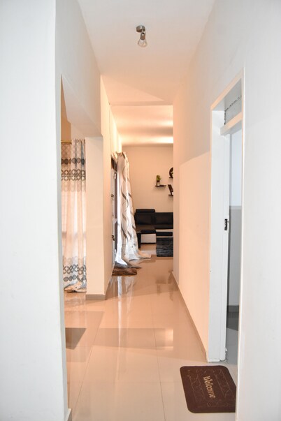 Lovely and spacious 3 bedroomed apartment fully furnished with fast Wi-Fi. 