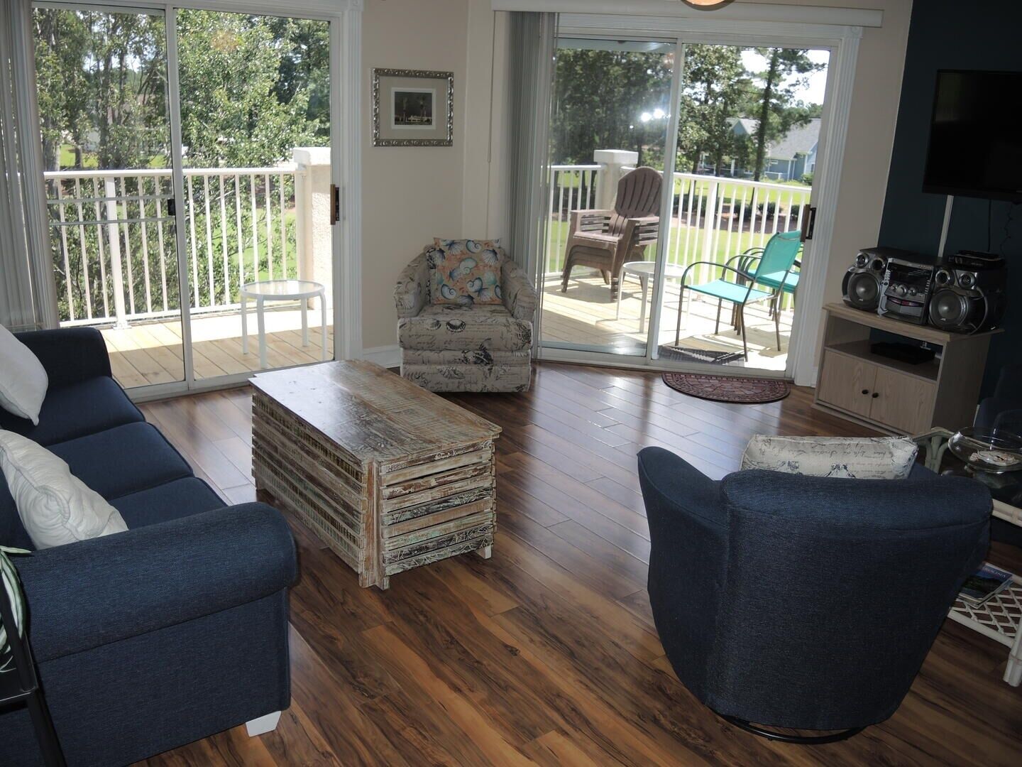 Condo, 1 Bedroom | Living area | TV