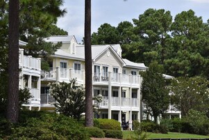 Condo, 1 Bedroom | Exterior