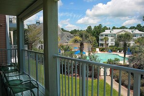 Villa, 2 Bedrooms | Property grounds