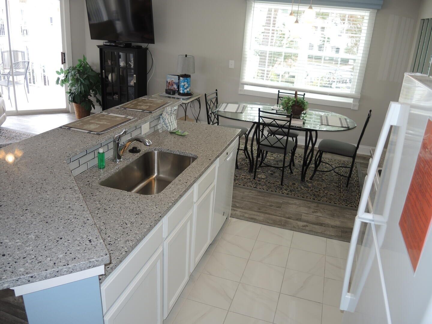 Villa, 2 Bedrooms | Private kitchen | Fridge, coffee/tea maker