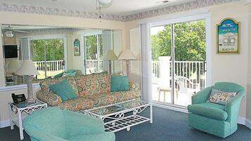 Vila, 2 kamar tidur | Area keluarga | TV