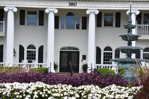 Studio | Exterior detail