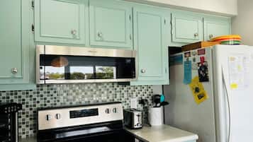 Rumah, 3 kamar tidur | Dapur pribadi | Lemari es, oven, mesin pembuat kopi/teh, dan pemanggang roti