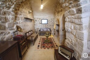 Living area - Old City Kasım Tuğmaner Konağı (Mardin)